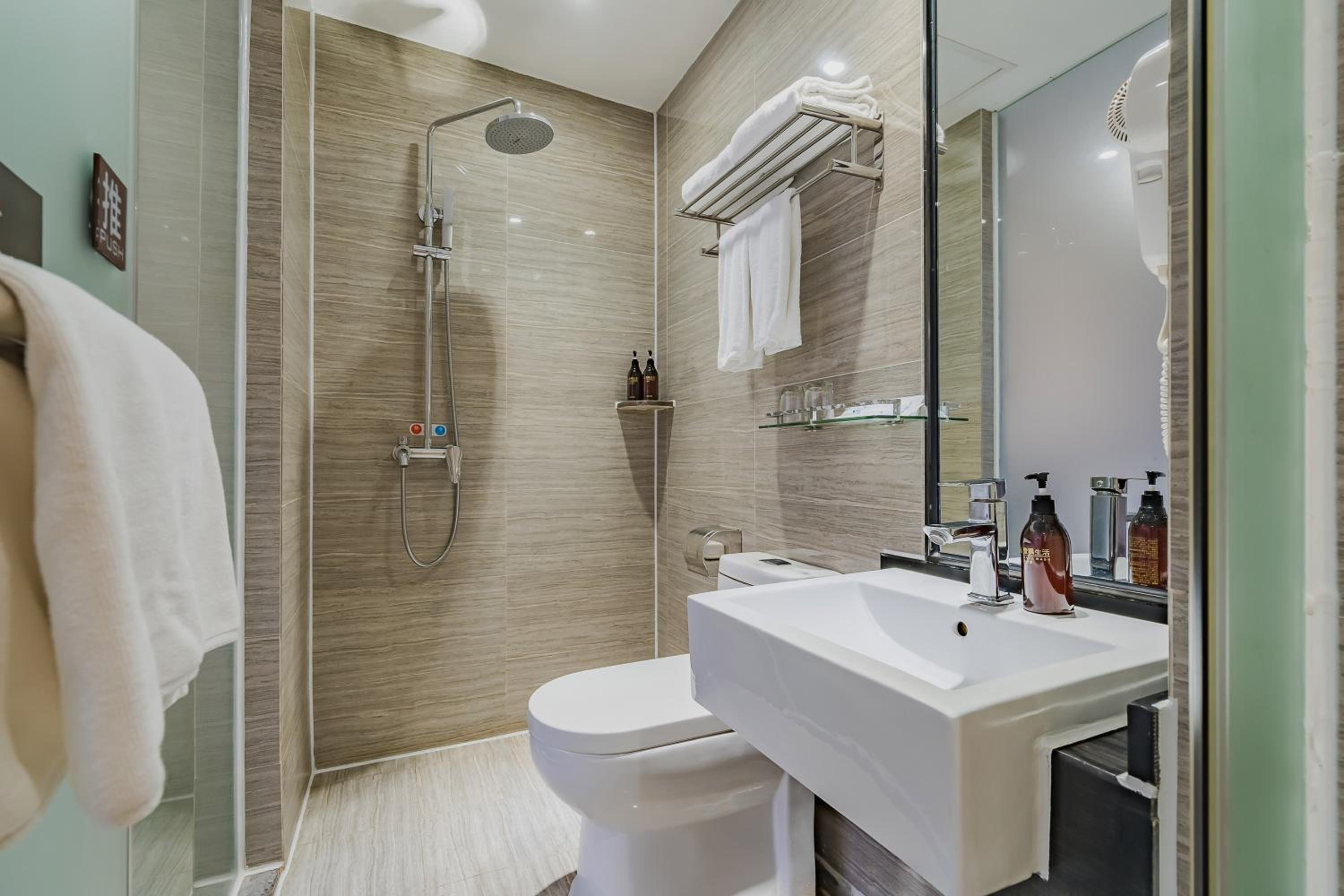 YINGSHANG HOTEL KECUN DUNHE BRANCH 42/55