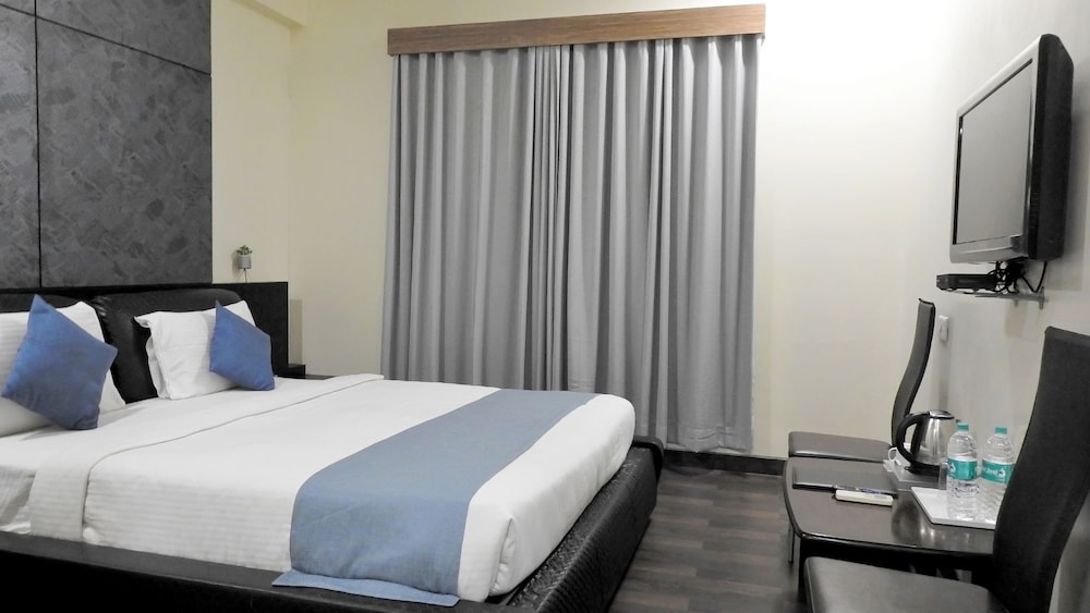 Hotel Sai Miracle 21/49