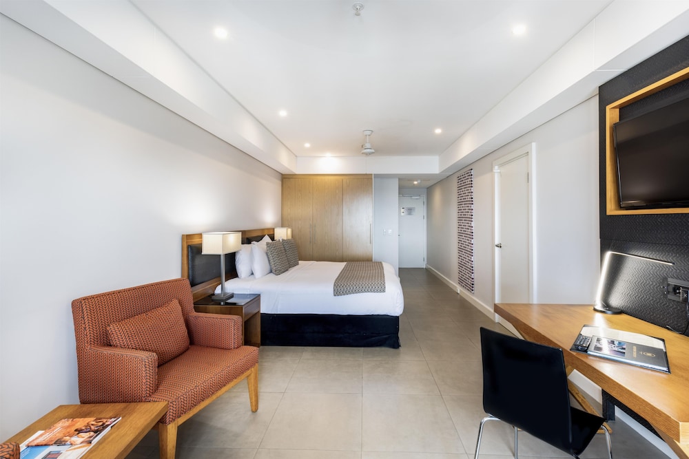 Oaks Darwin Elan Hotel 17/50