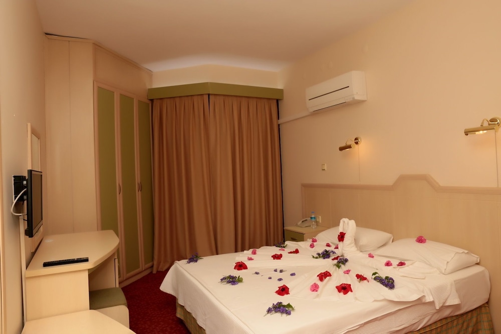 Ridvan Hotel 41/69