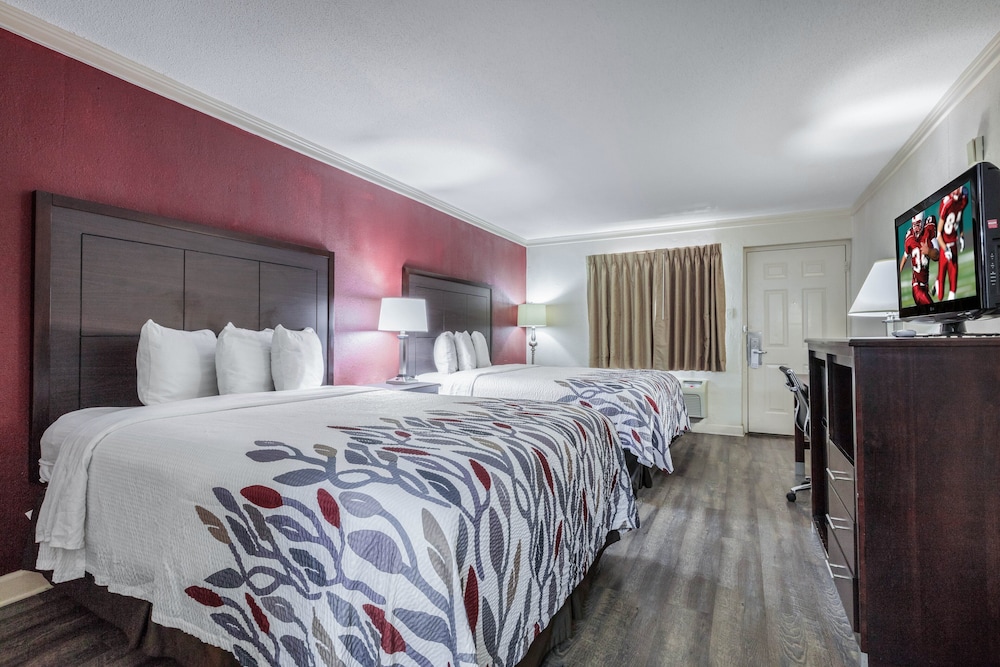 Days Inn by Wyndham Forrest City I-40 14/29