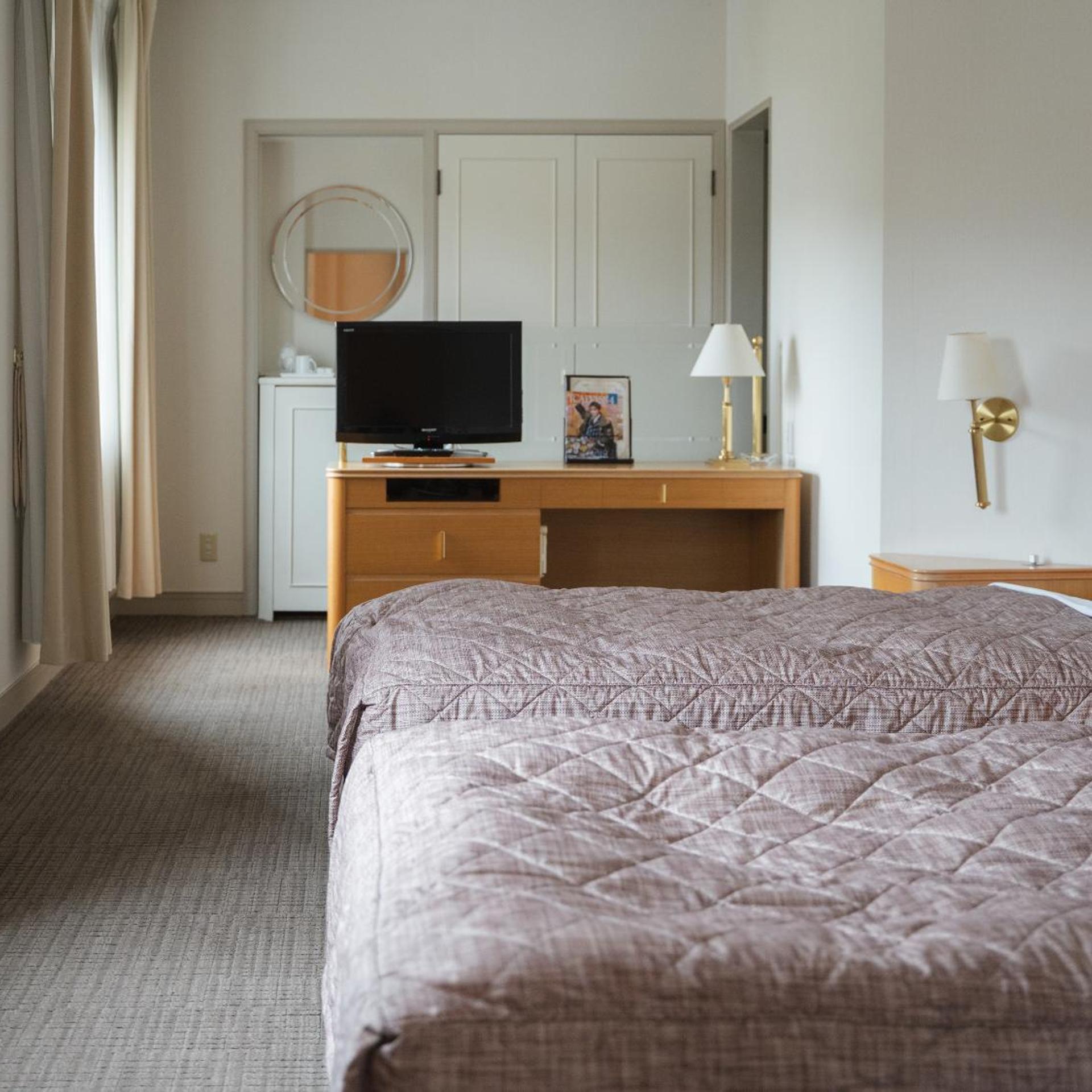 جناح جونيور، Takarazuka Washington Hotel 4/6