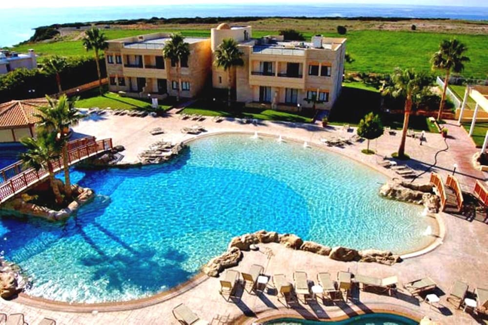 Panareti Coral Bay Resort 65/68