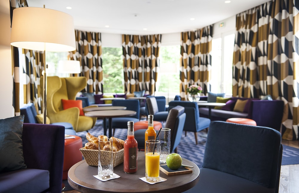 Manoir Hotel 33/50