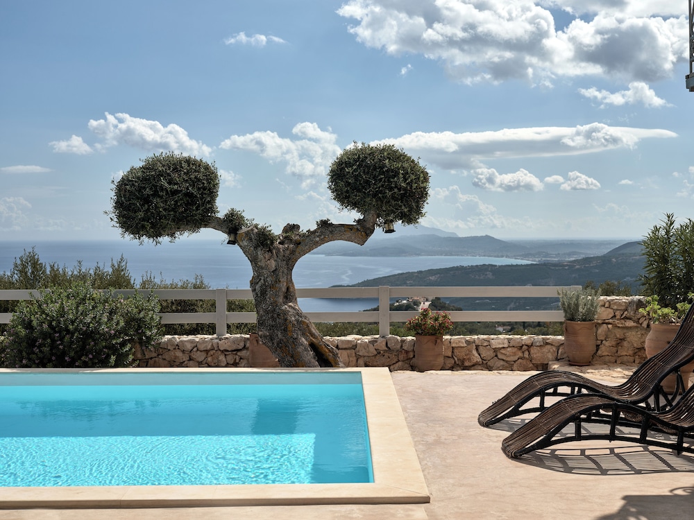 Aria Villa 42/50