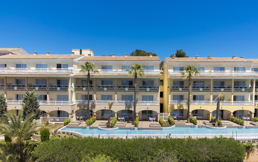 Insotel Cala Mandia Resort Spa 2/71