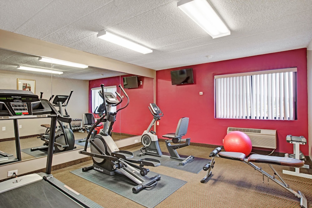 Ramada By Wyndham Rockaway 16/27