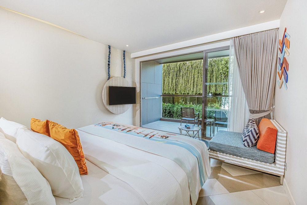 The SIS Kata Resort - Adults Only 15/50