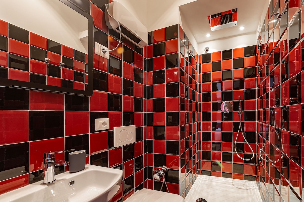Lombardia40 Luxury Suites 33/36