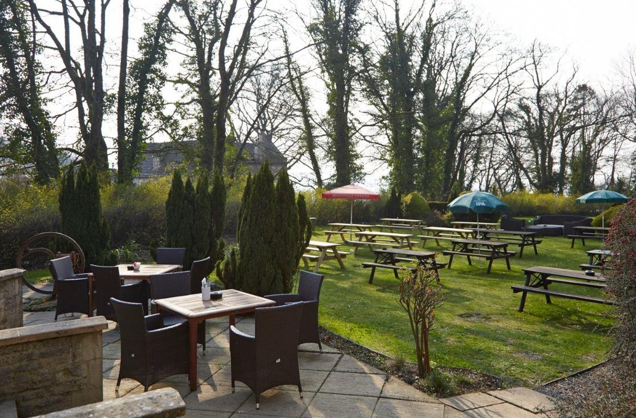 Royal George Hotel 32/32