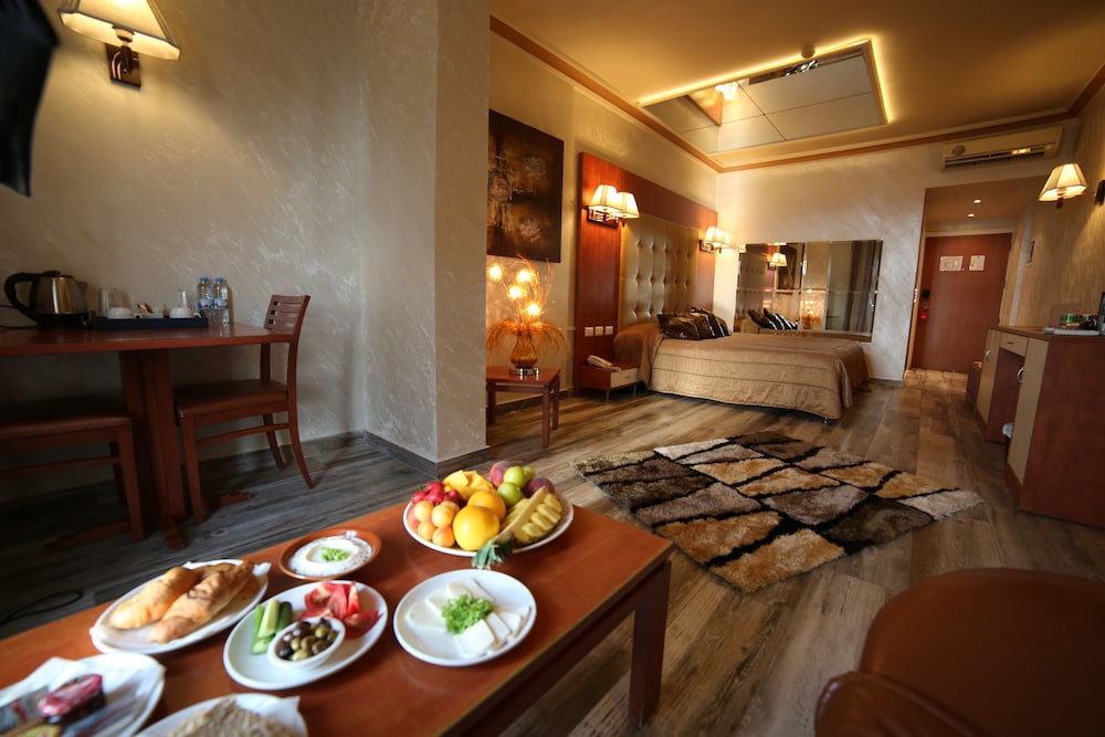 Princessa Hotel Jounieh 64/78