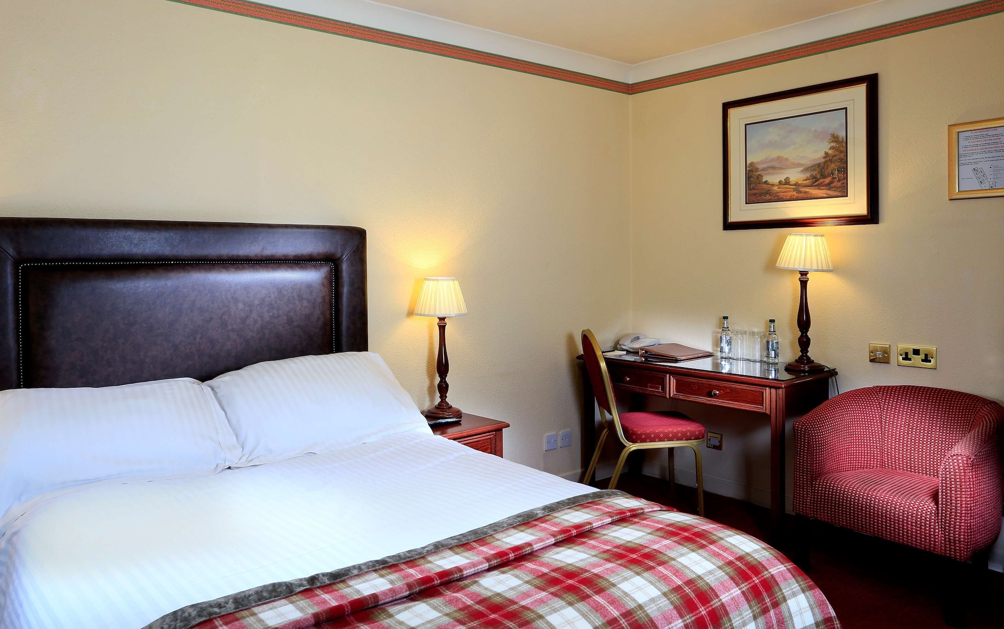 STANDARD, DOUBLE BED