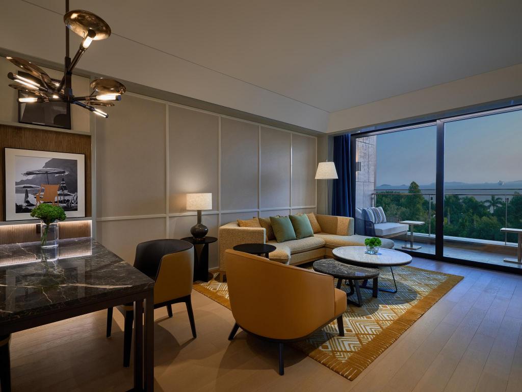 Hyatt Centric Ocean Front Xiamen 24/48