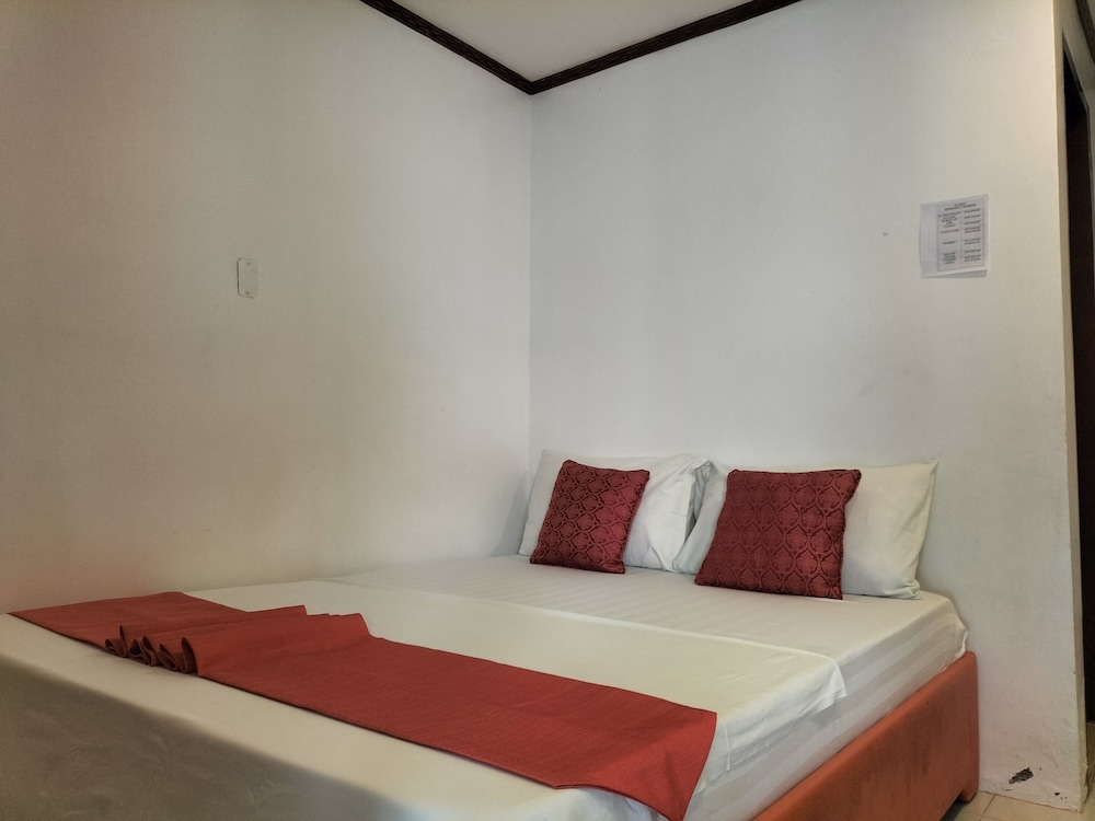 Orange Pearl Beach Resort 44/81