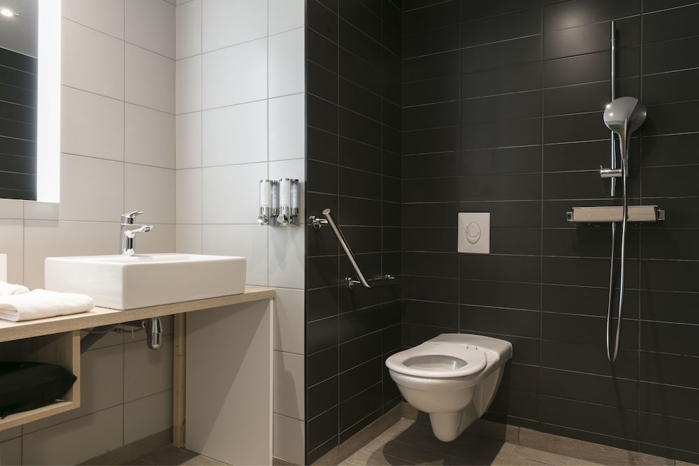 Hampton By Hilton Paris Clichy 16/18