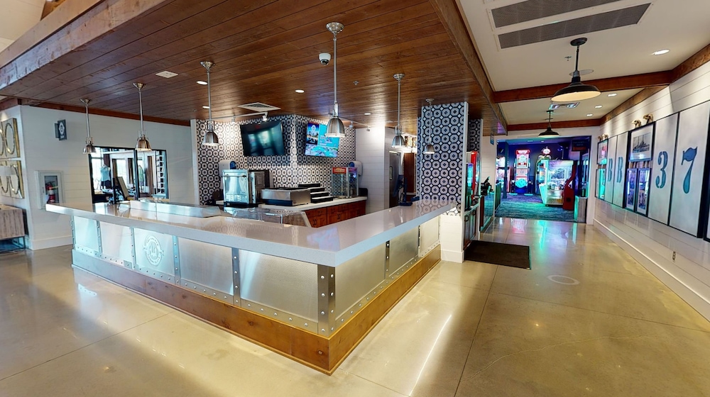 Shangri La Resort Afton 9/50
