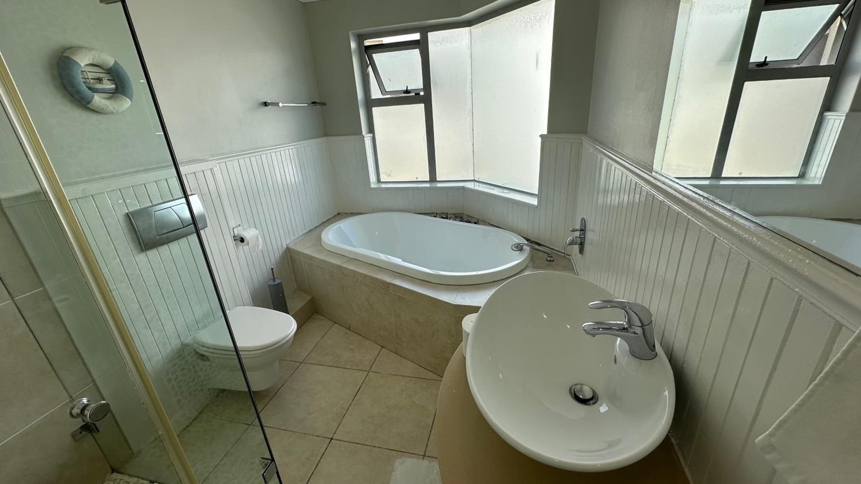 Oceansnest Guest House 49/50