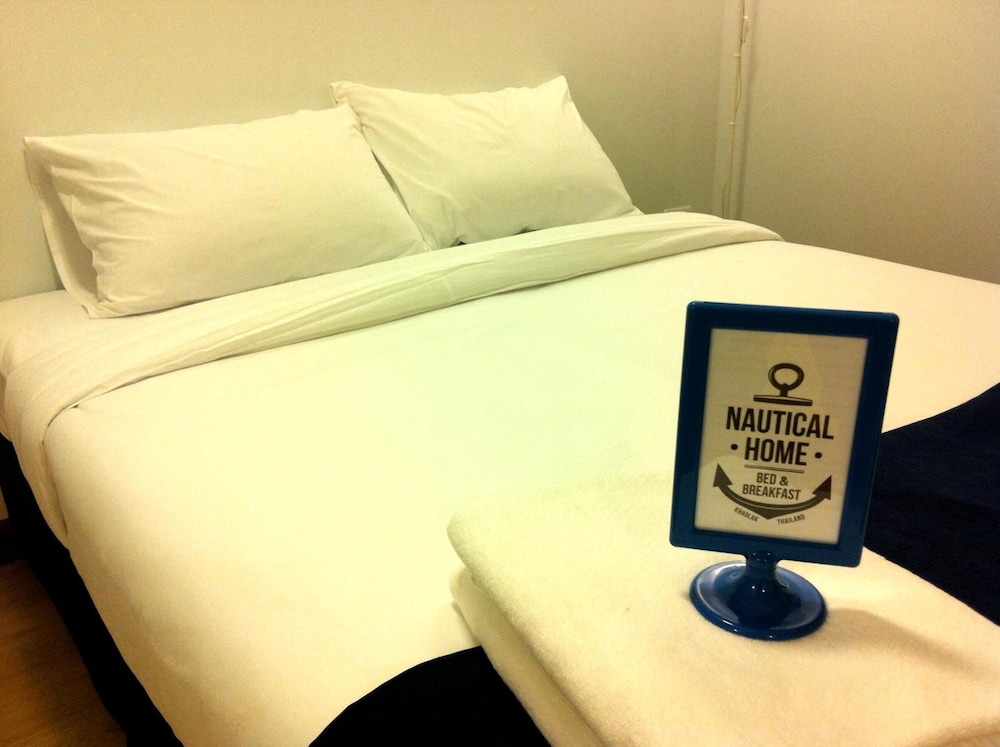 Nautical Home Bed & Breakfast Khaolak 32/68