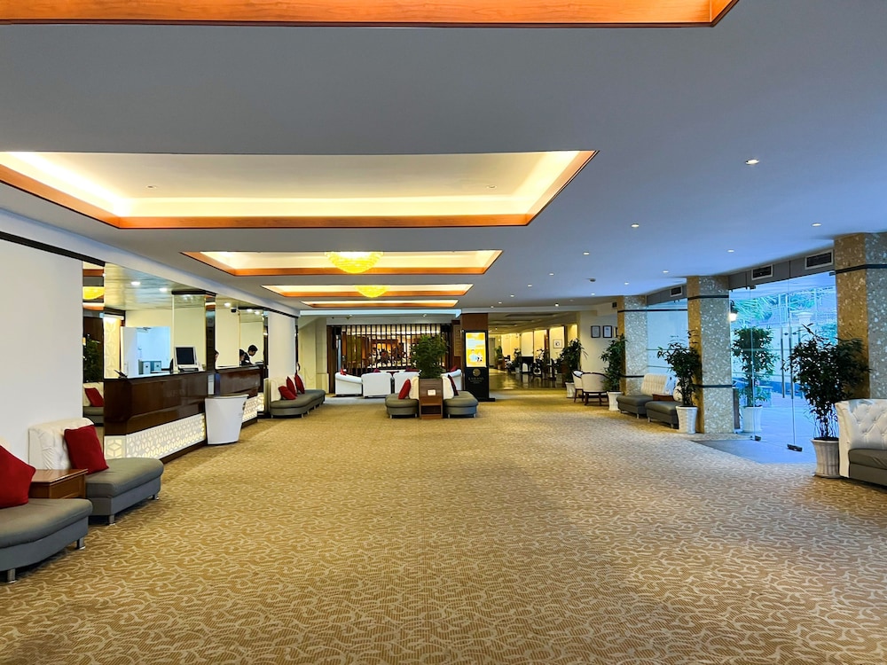 Ramana Hotel Saigon 64/68