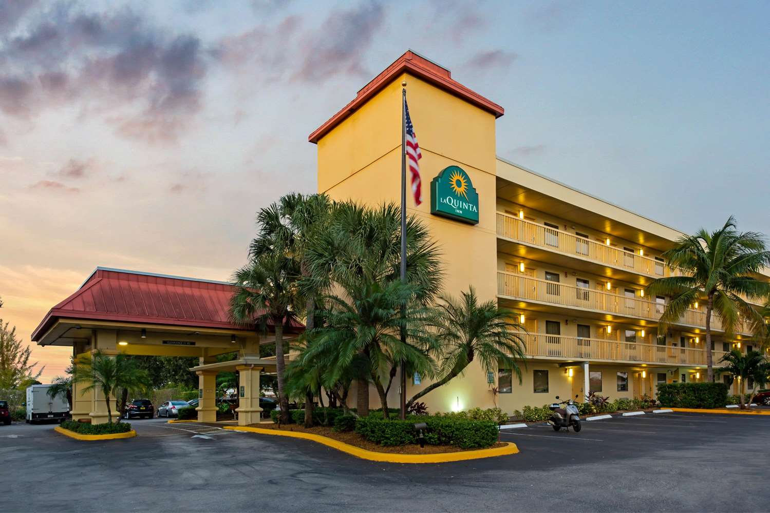 La Quinta Inn by Wyndham West Palm Beach - Florida Turnpike 6/36
