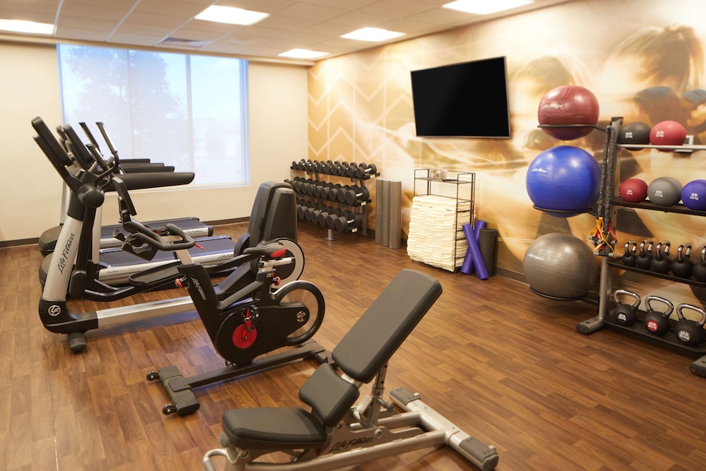 Hyatt Place Las Vegas At Silverton Village 18/42