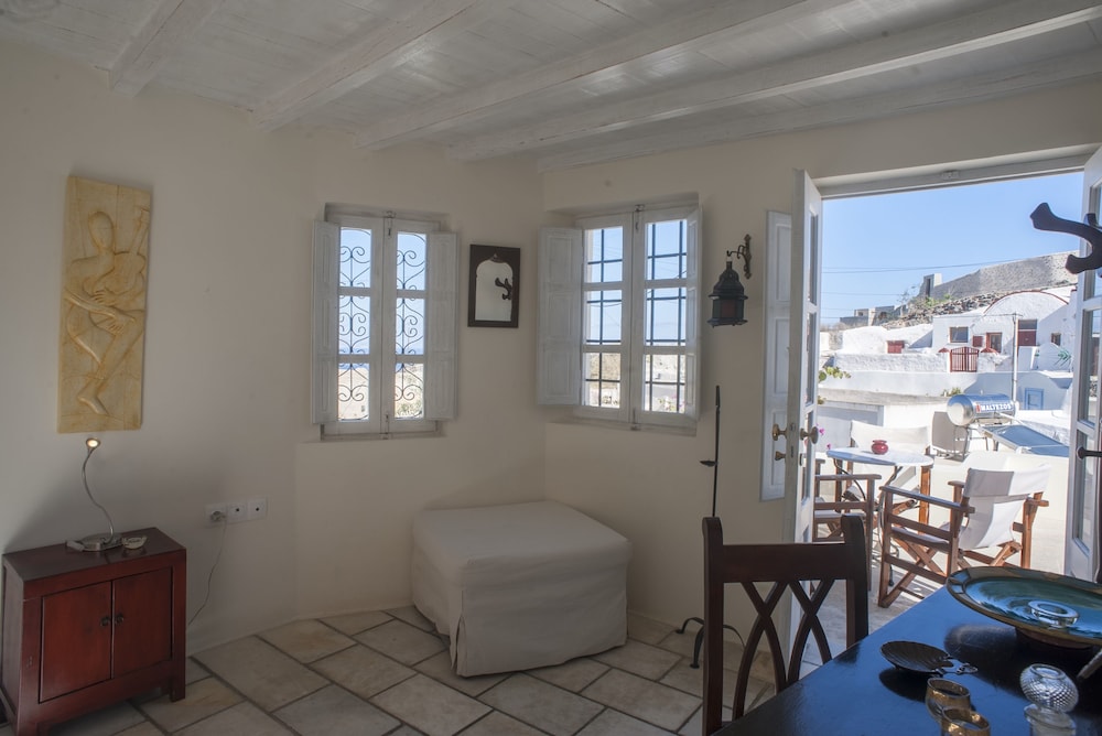 Heliophos Boutique Hotel 34/50