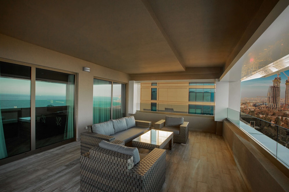 Radisson hotel Baku 47/80