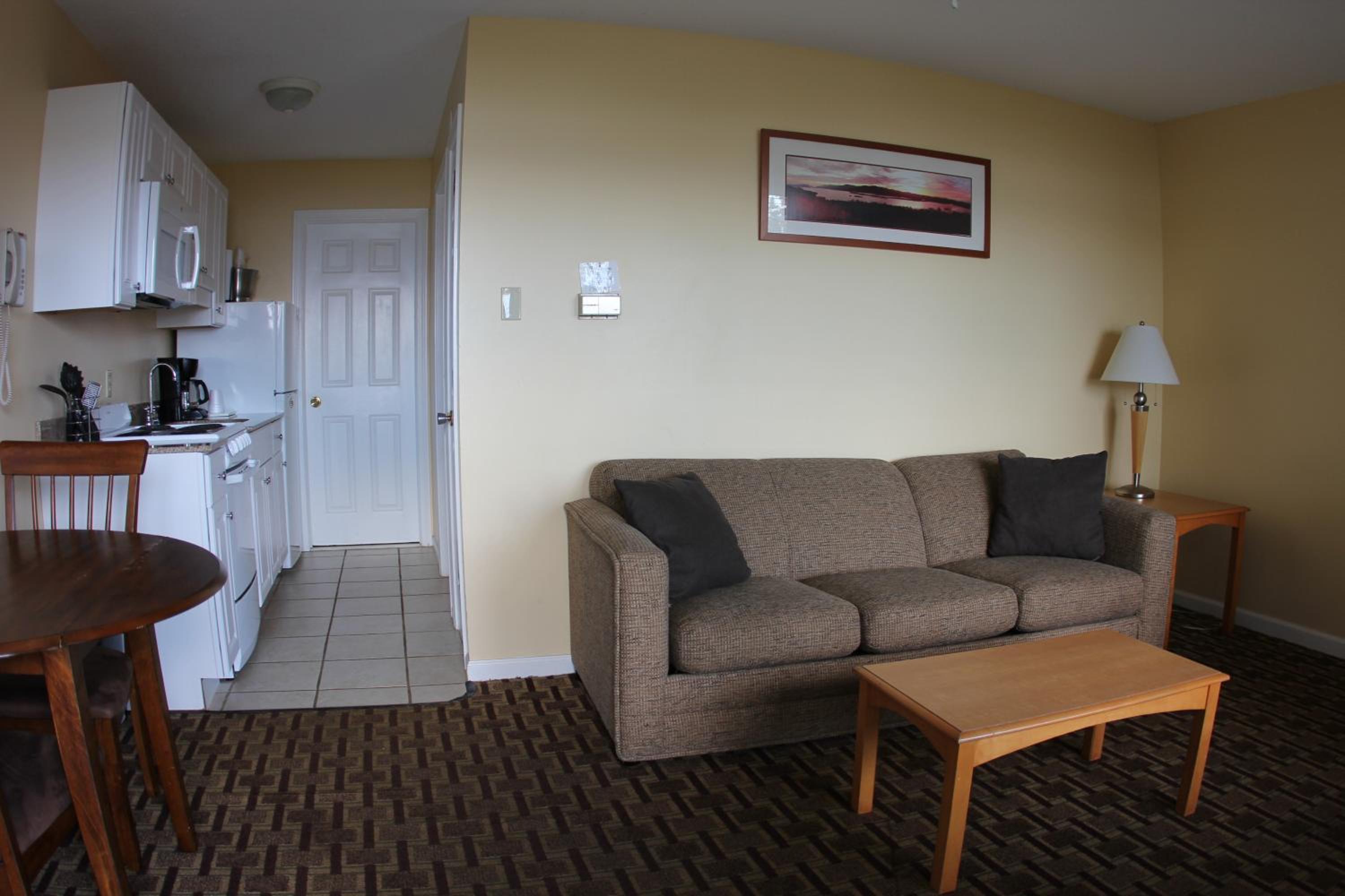 Marine Village Resort 27/51