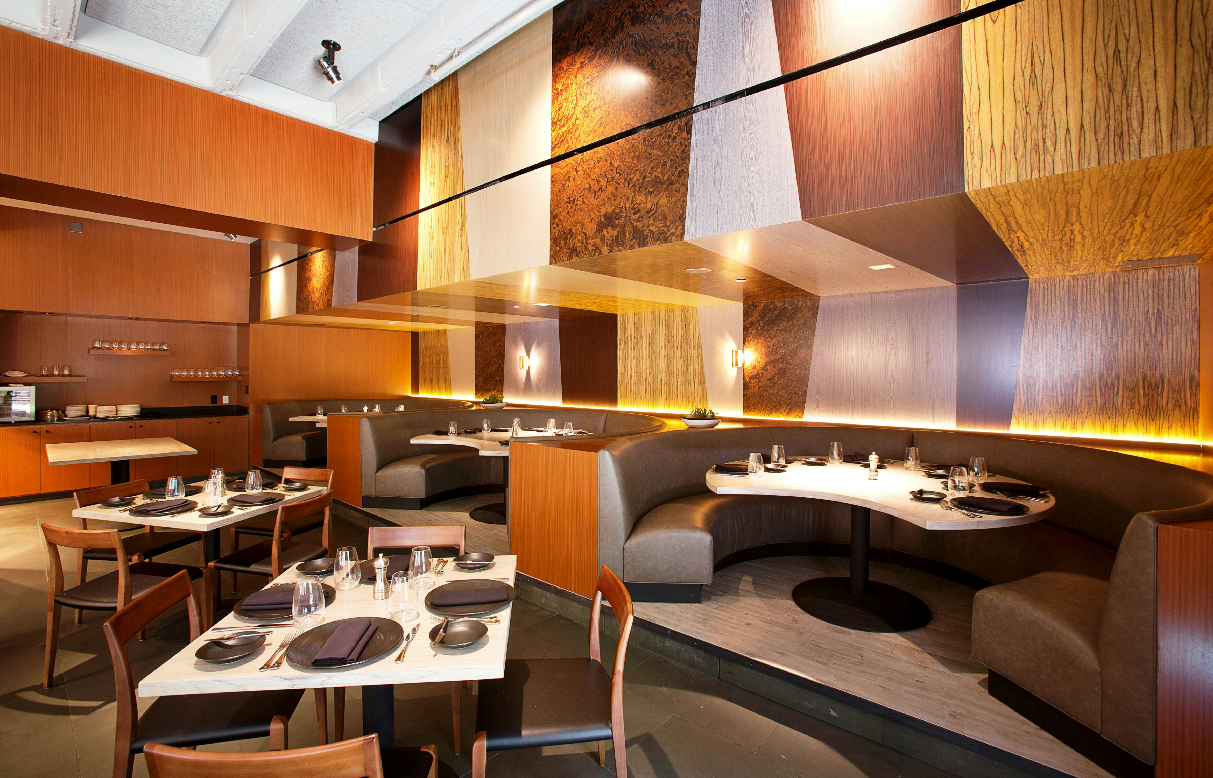 The Highland Dallas, Curio Collection by Hilton 46/68