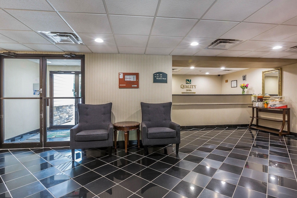Quality Inn Hyde Park Poughkeepsie North 9/40