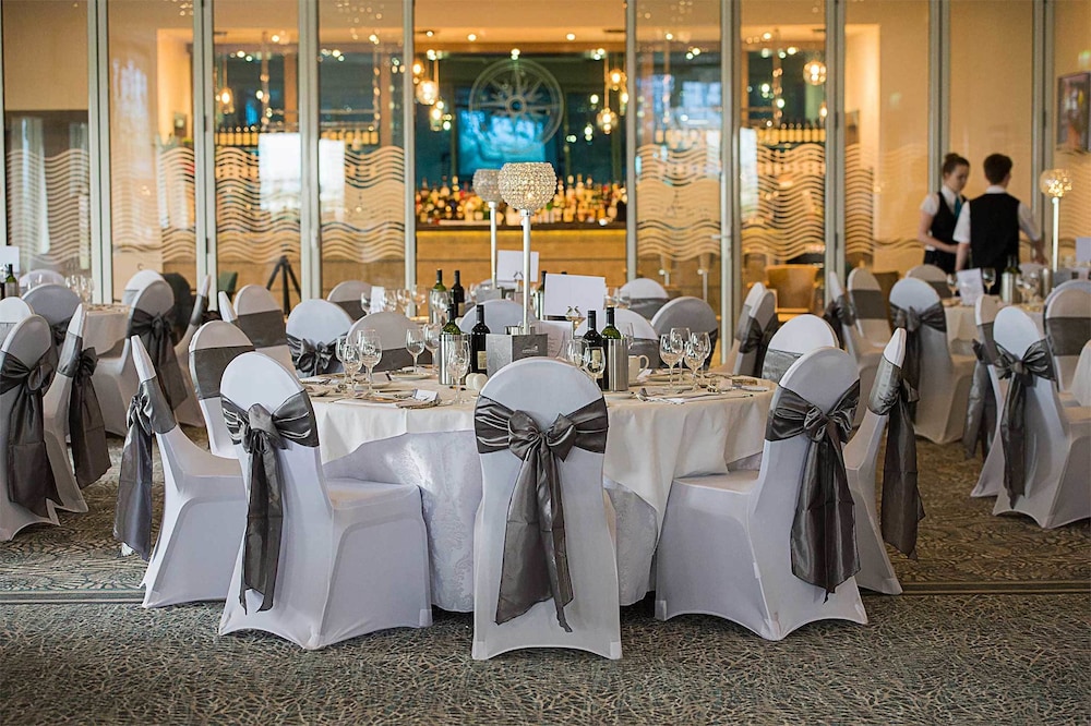 The Waterside Hotel 25/46