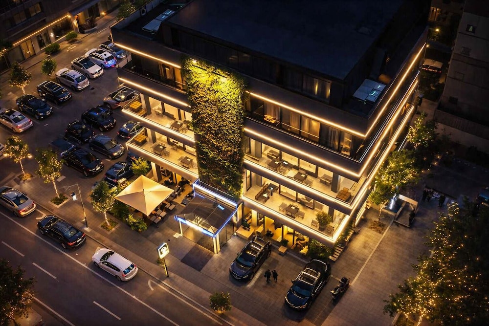 Moncafe Hotel Boutique Spa in TIRANA