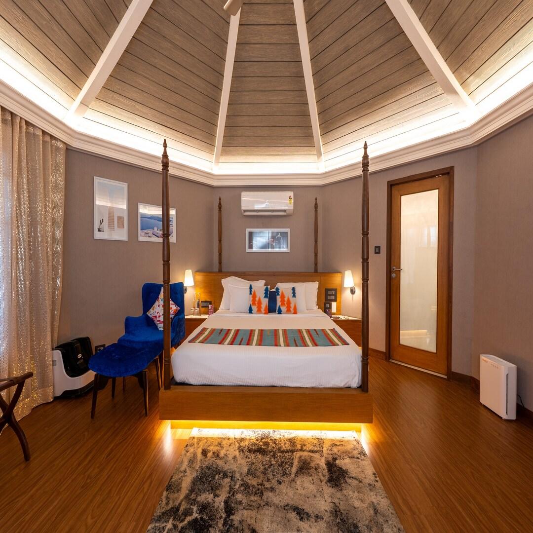 Marvelous, Chalet
