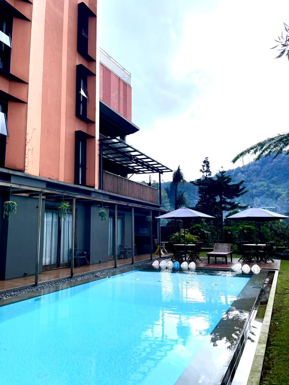 Grand Metro Hotel Puncak 12/55