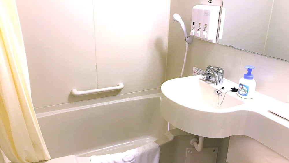 Toyoko Inn Urawa Misono Eki Higashi Guchi 49/49