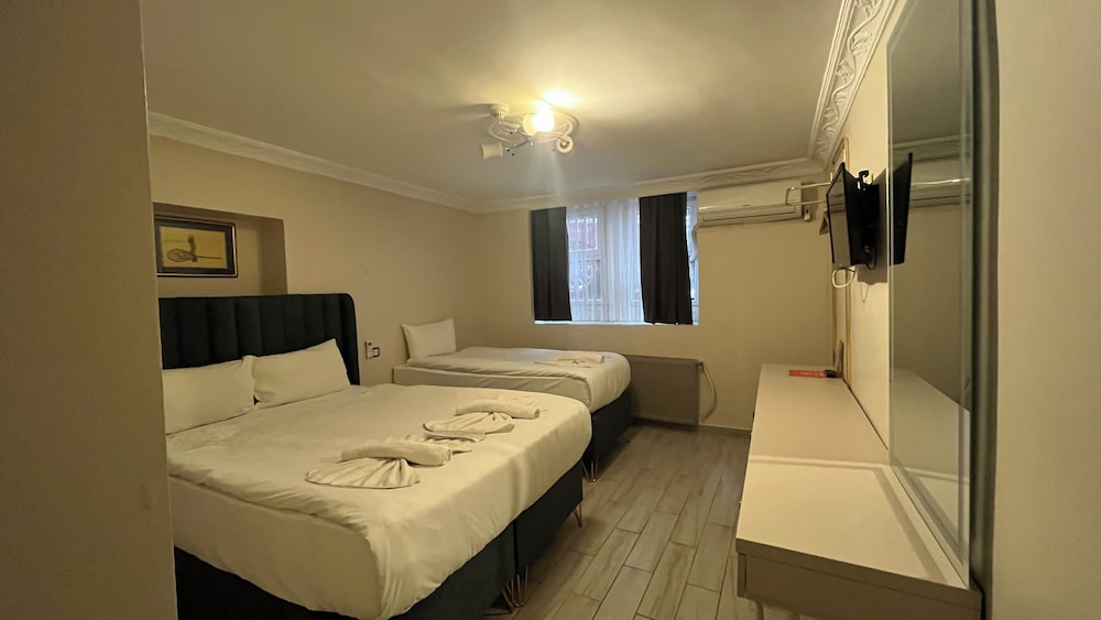 ECONOMY, TRIPLE, GROUND FLOOR
