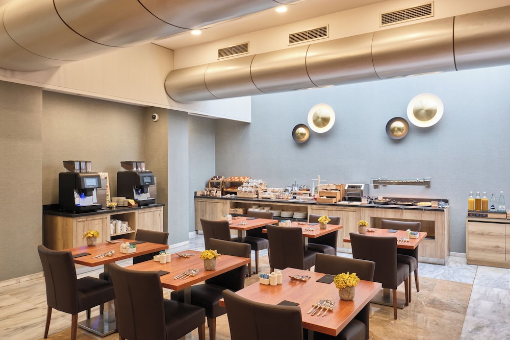 Hotel Catalonia Gracia 52/74