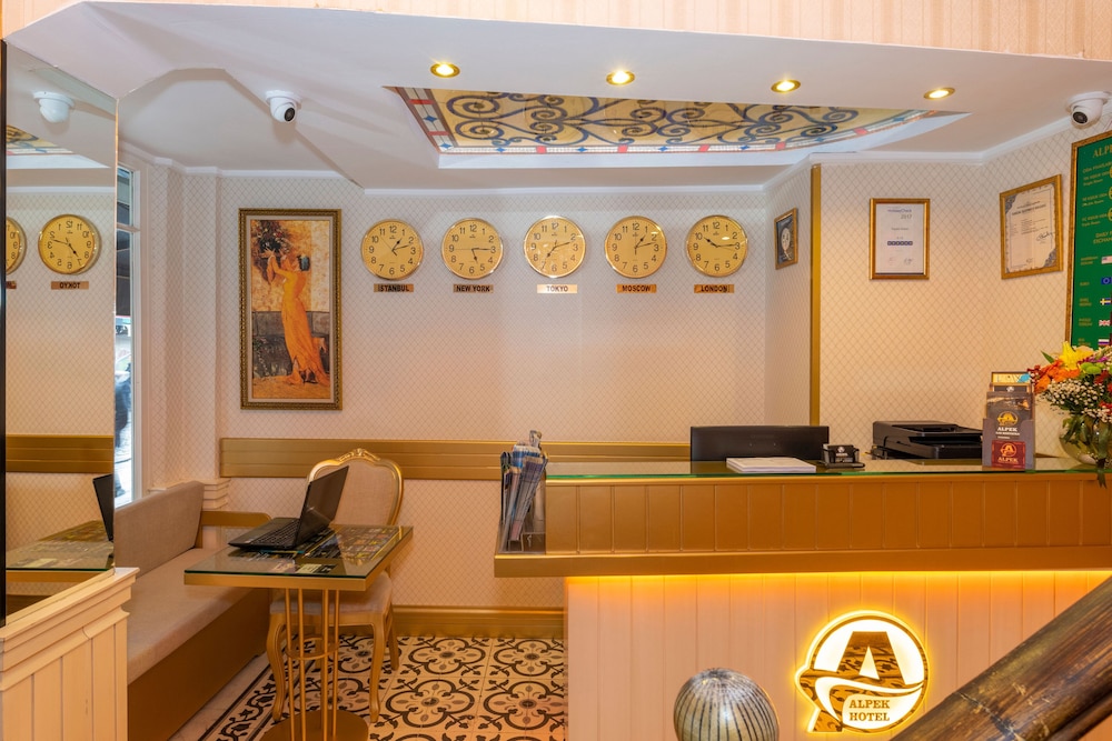 Alpek Hotel 55/67