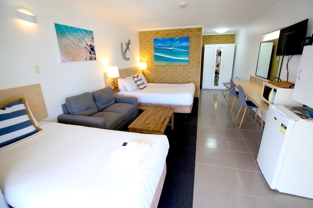 Tweed Harbour Motor Inn 19/57