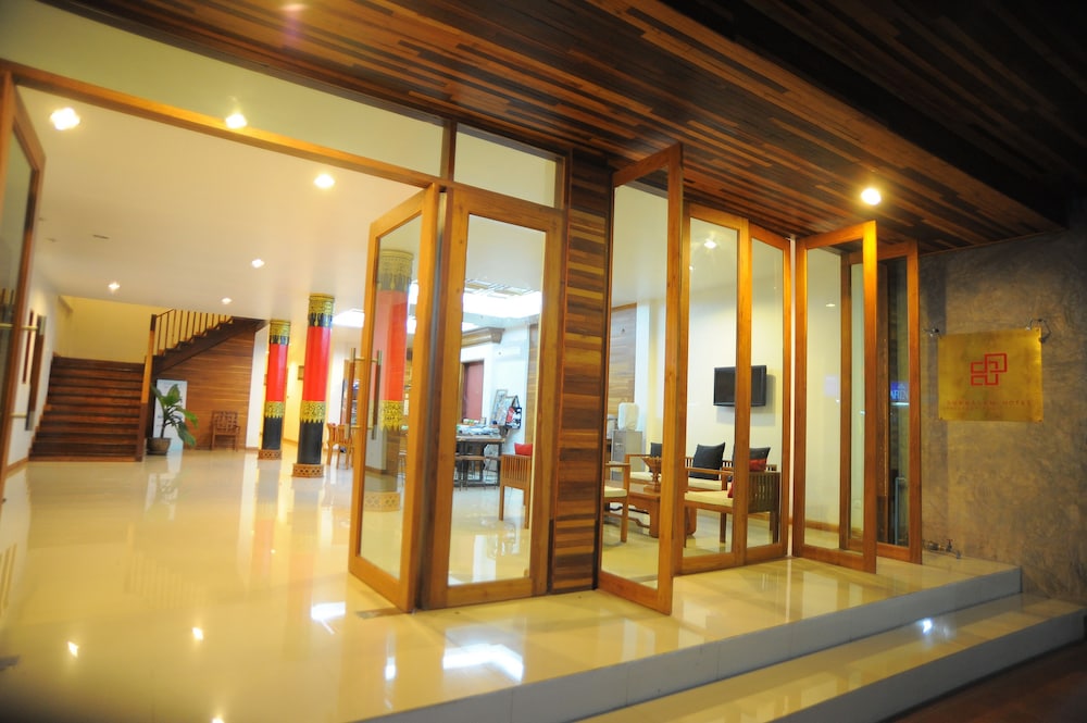 Sukkasem Hotel 38/51