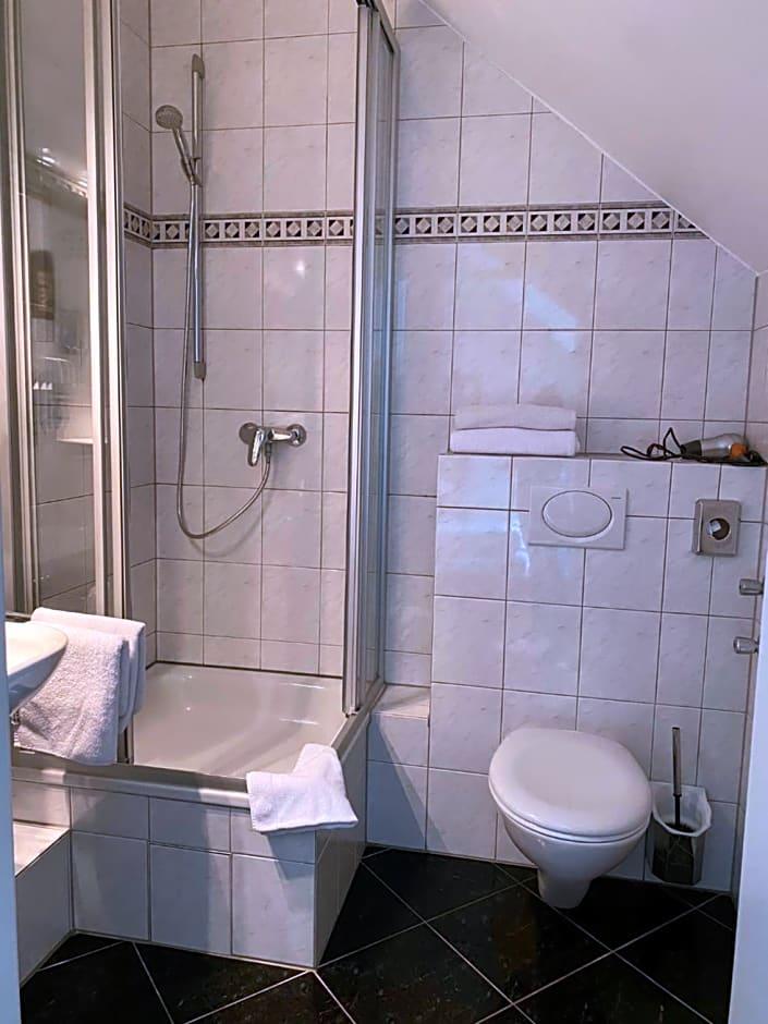 Hotel Vier Jahreszeiten 28/36