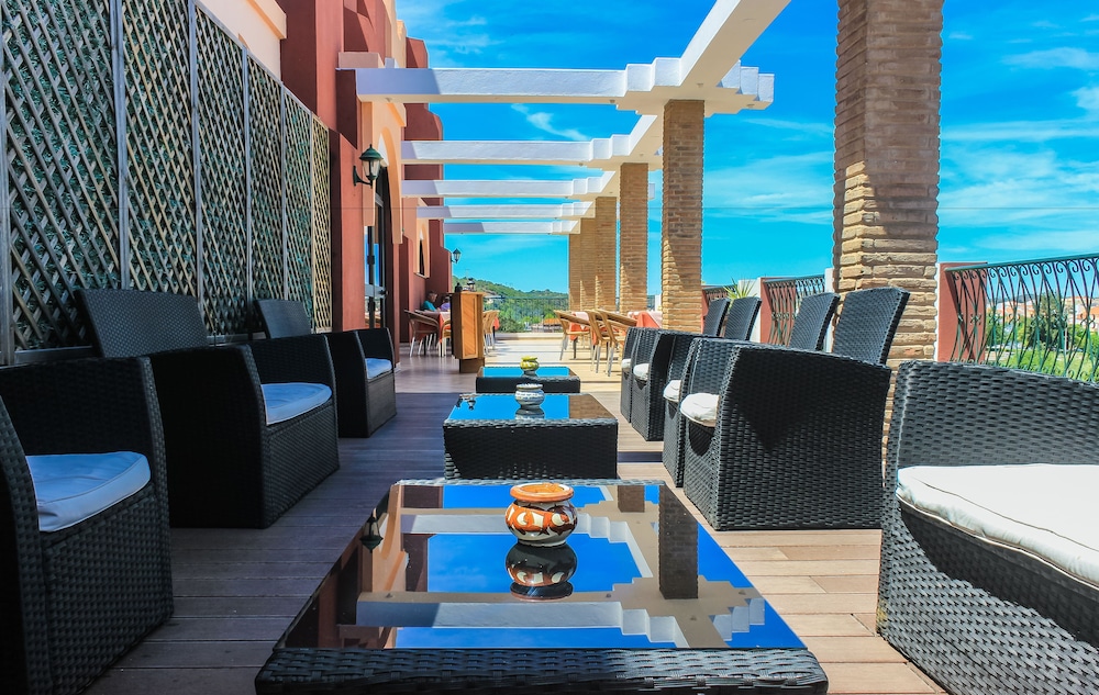 Colina Dos Mouros Hotel 46/60