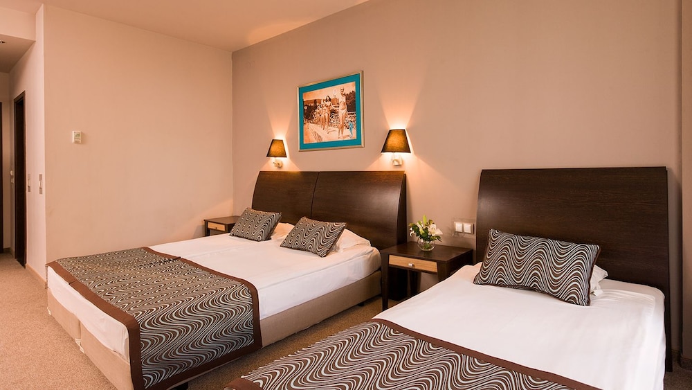 Astera Hotel & Spa 6/70