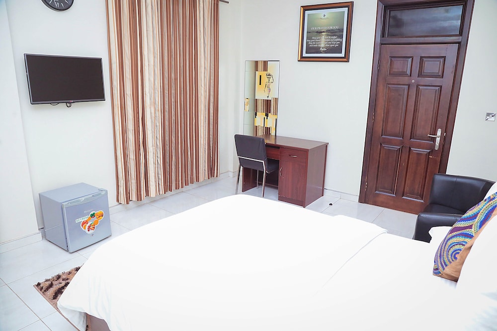 Park View Hotel 30/45