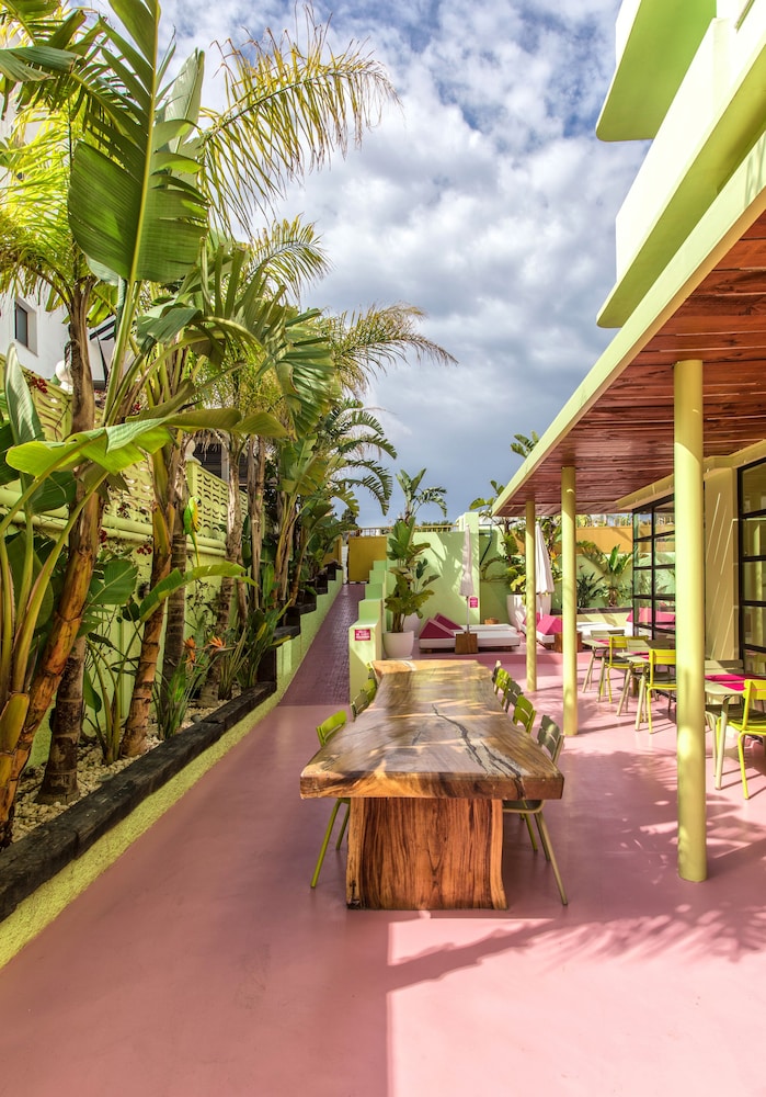 Tropicana Ibiza Coast Suites - Adults Only 39/50
