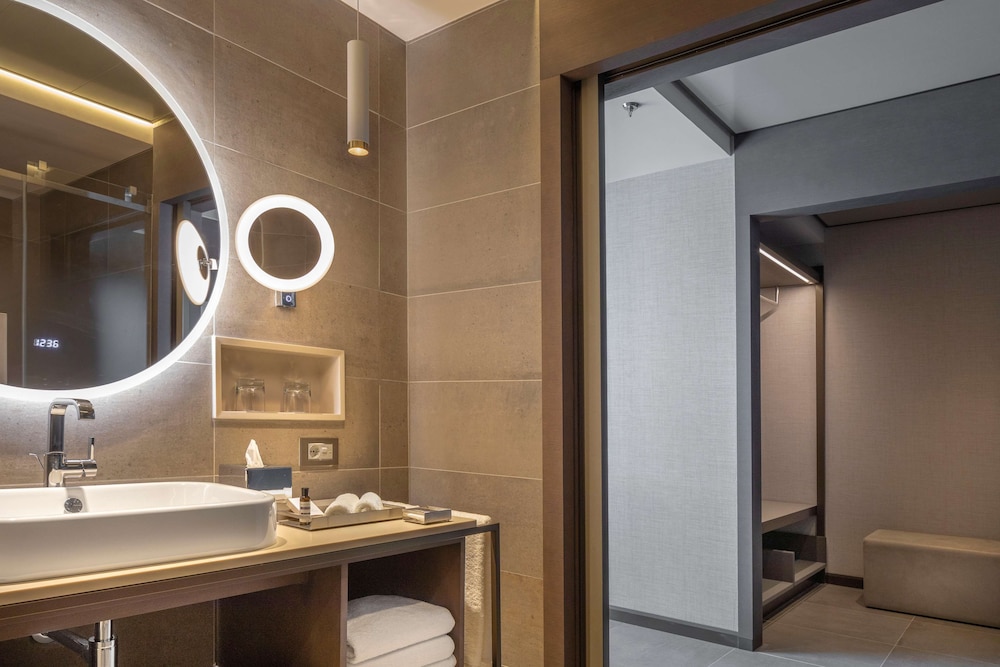 Hyatt Regency Algiers Airport 50/50