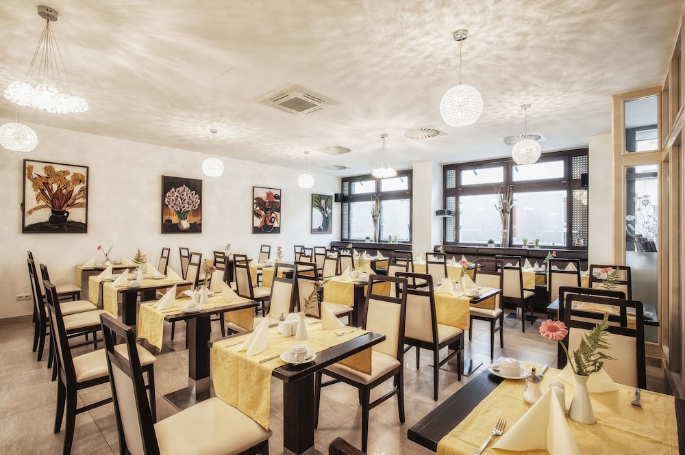 Hotel Rivoli Munich 54/71