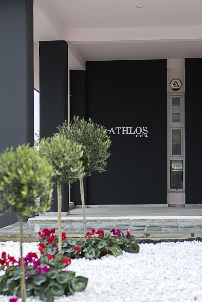 Athlos Hotel 6/28