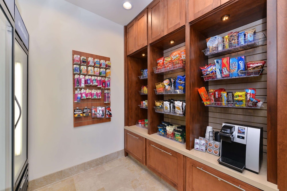Hilton Garden Inn Cincinnati/West Chester 55/81