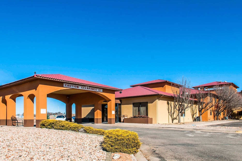 Comfort Inn Las Vegas New Mexico 1/50